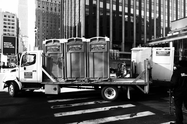 Best Construction site porta potty rental  in Mishawaka, IN